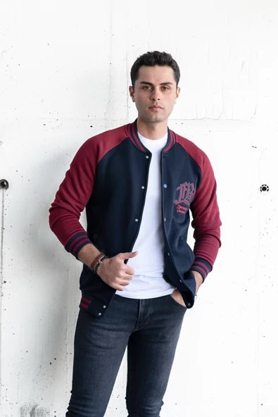 SLİMFİT KOLEJ YAKA ÇITÇIT KAPAMALI YAZILI POLARLI ERKEK HIRKA - 5