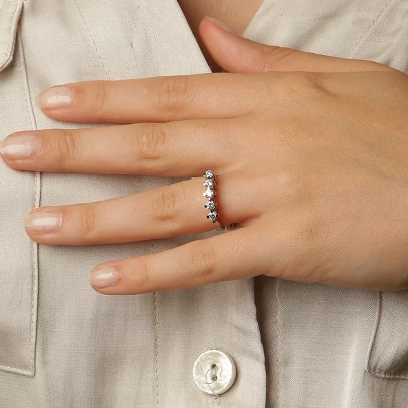 Pırlanta Beştaş Yüzük ürün görseli 1