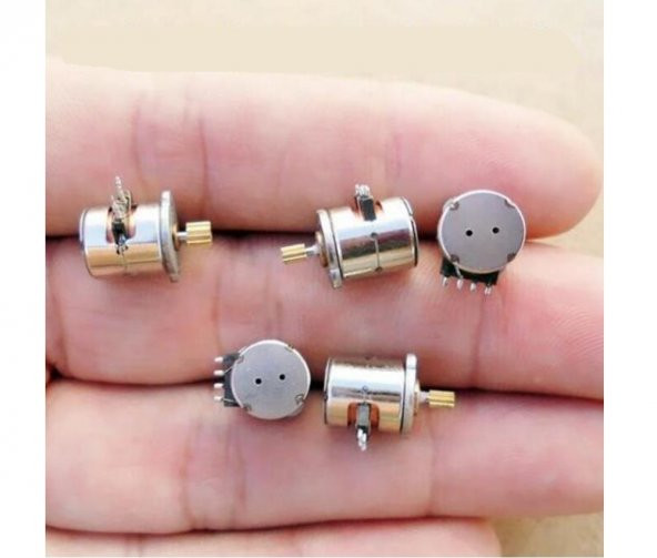 Micro Step Motor 8x9,2mm - DC 3V 0.5 A - 4