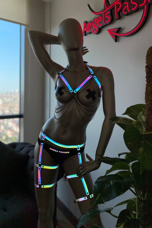 Gece Club Elbiseleri Işıkta Yansıyan Harness Takım - 1