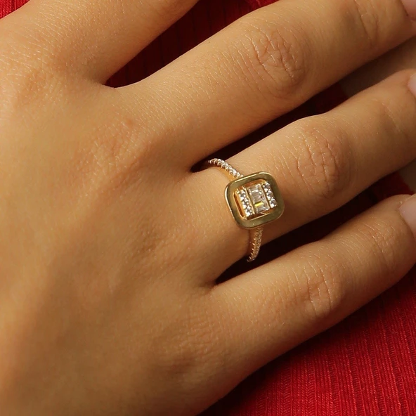 Baget Taşlı Yüzük ürün görseli 1