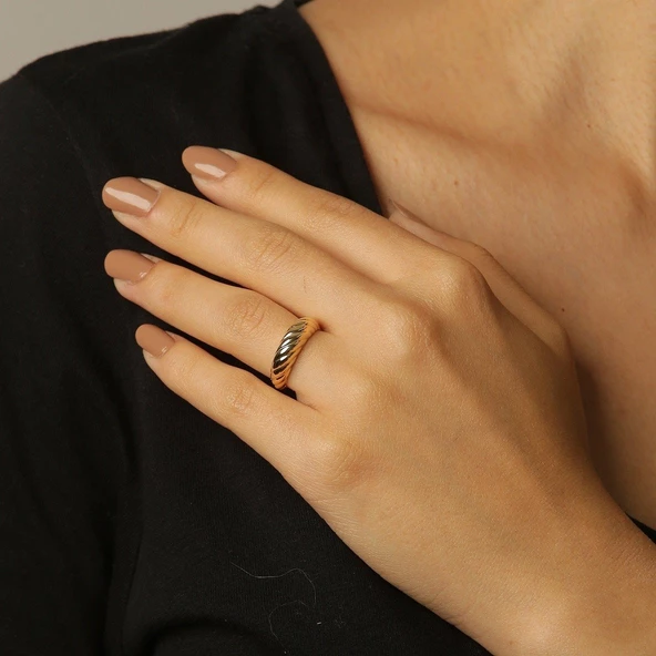 Gold Parlak Bombeli Yüzük ürün görseli 1