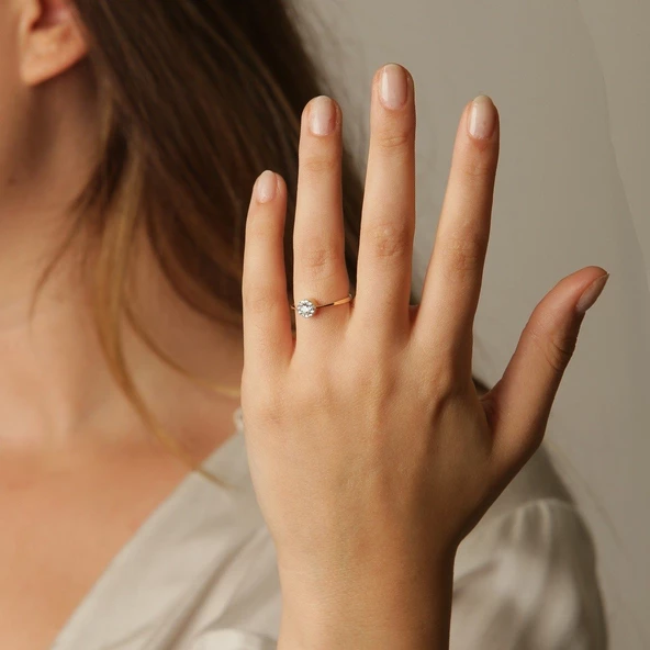 Taşlı Yüzük ürün görseli 1