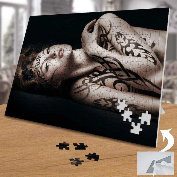 Yatan Dövmeli Kadın 240 Parça Puzzle Yapboz-02067