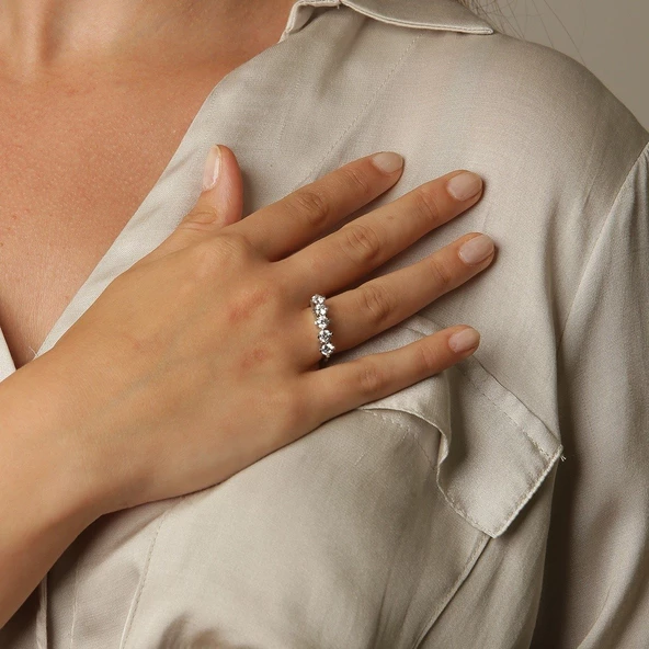 Beyaz Altın Beştaş Yüzük ürün görseli 1