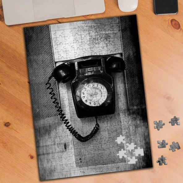 Siyah Nostalji Telefon 240 Parça Puzzle Yapboz-76463