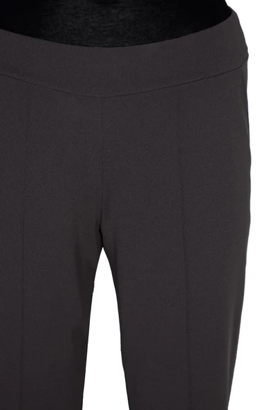 Eray Kadın Oya Mevsimlik Krep Siyah Pantolon - Resim 2