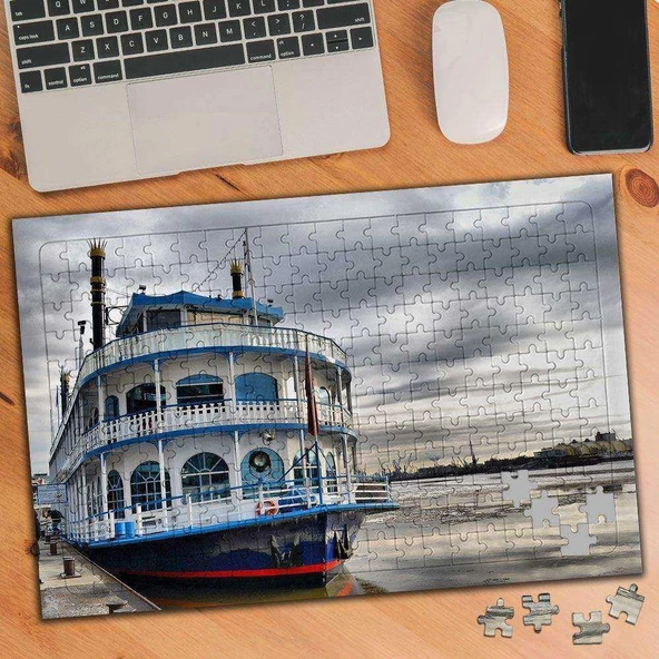 Kasvetli Hava-Yolcusuz Gemi 240 Parça Puzzle Yapboz-12643