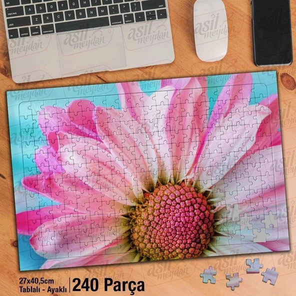 Asil Hobi Mavi Arka Plan Üzerinde Pembe Çiçek Yapboz -Ayak Destekli Çerçeveli 240 Parça Puzzle