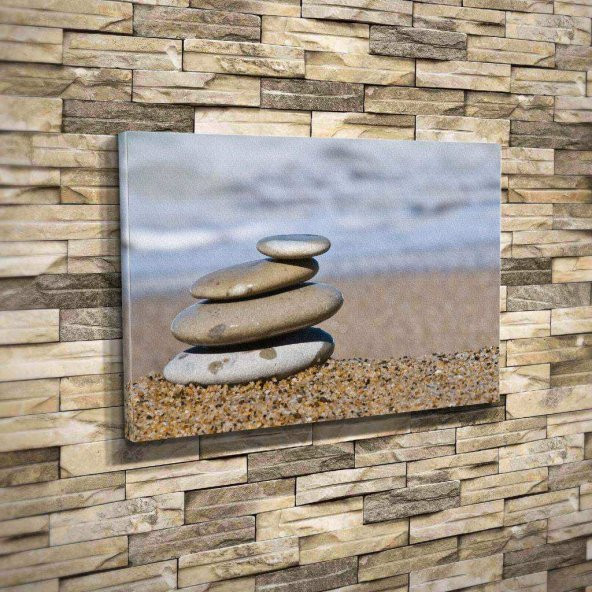 Deniz Kenarı - Plaj - Kum Üzerinde Taşlar - Denge - Doğal - Otantik - Dekoratif Kanvas Tablo 35x50cm