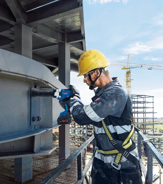 Bosch Professional GDS 18V-1000 (Solo) Akülü Darbeli Somun Sıkma Makinesi - 3