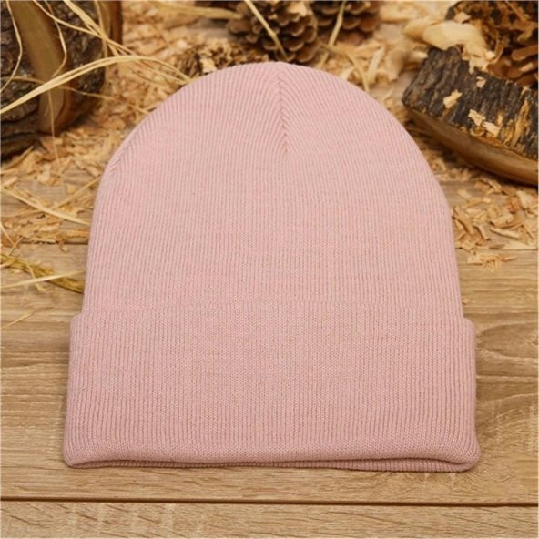 Kostan Aksesuar Kadın Kışlık Bere ürün görseli