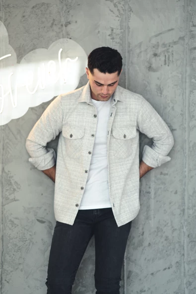 OVERSİZE BİTİK DESENLİ ÇİFT CEP ERKEK KALIN ODUNCU GÖMLEK - Resim 3