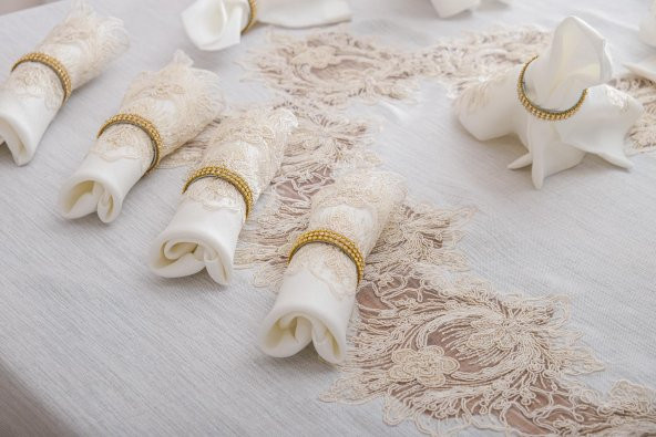 Finezza Nihal Güpürlü Keten Krem Sofra Takımı 8kişilik 160x230cm 17 Prç  - 1223 - 2