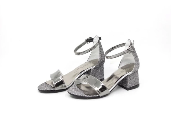 Zerhan 500 Kız Çocuk Platin Renk Aynalı Bantlı Topuklu Ayakkabı - Resim 4