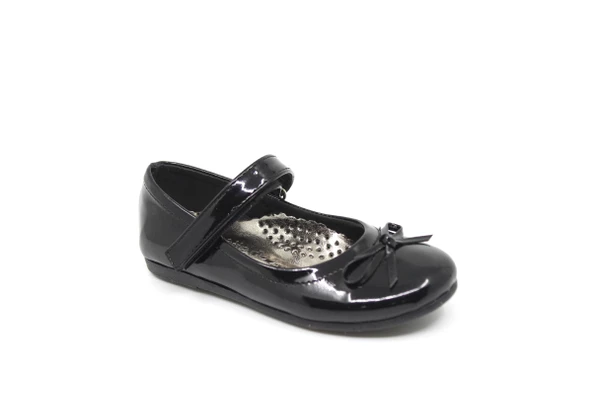 Zerhan 300 Kız Çocuk Siyah Rugan Fiyonklu Cırtlı Babet ürün görseli