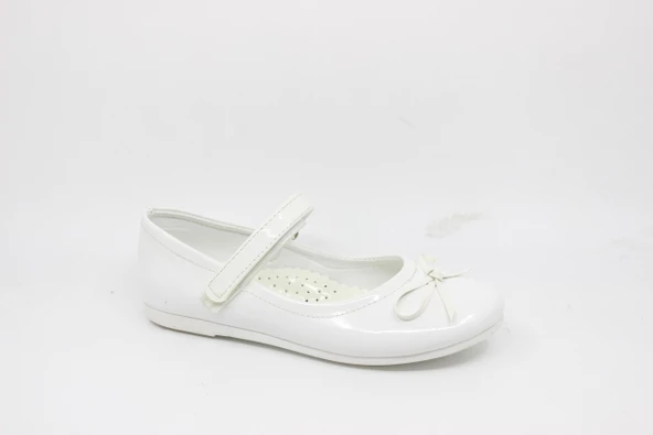 Zerhan 300 Kız Çocuk Beyaz Rugan Fiyonklu Cırtlı Babet - 6