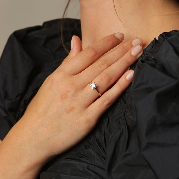 Gold Altın Tektaş Yüzük ürün görseli 1