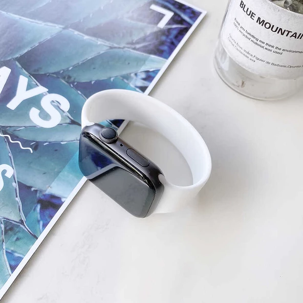 Apple Watch 44mm KRD-31 Medium Silikon Kordon - Resim 11