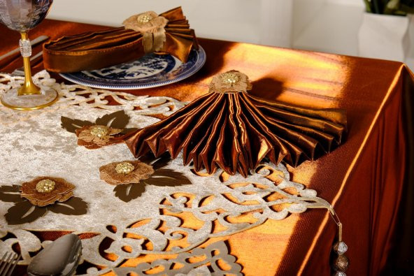 Finezza Mina Kadife Kumaş Krem Kahve Sofra Tk. 8 Kşl. 160x230 cm 26 Prç.  - 1232 - 2