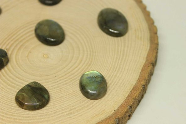 Labradorit Taşı Kabaşon Kesim (yüzük, kolye ucu vb yapımına uygun) - 3