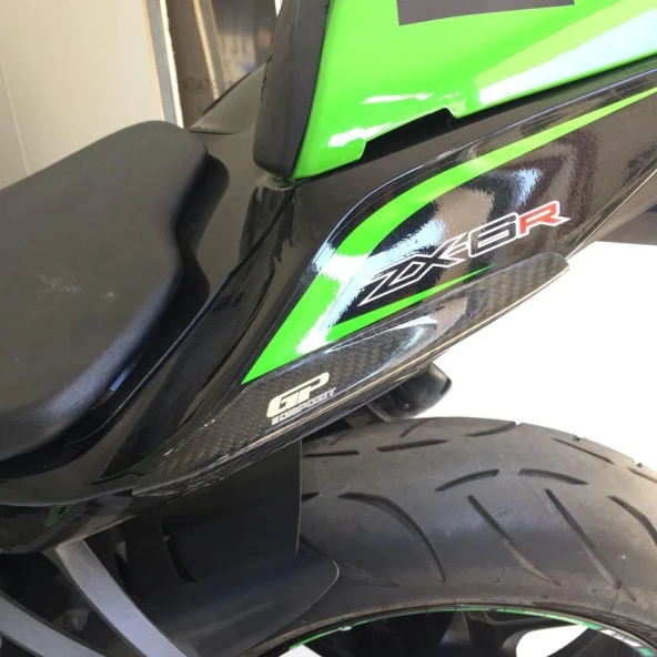 GP Kompozit Kawasaki ZX-6R 2009-2017 Uyumlu Kuyruk Koruma Karbon Fiber - 3