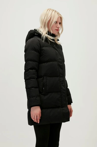Bad Bear Kadın Siyah Kapüşonlu Nikita Mont - 2