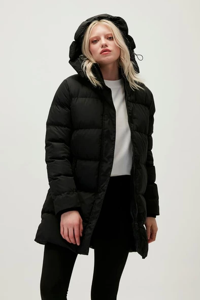 Bad Bear Kadın Siyah Kapüşonlu Nikita Mont - 4