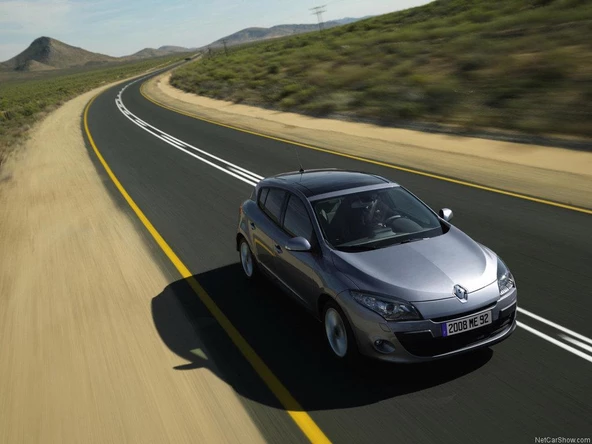 Renault Megane 3 2009-2015 Maxtel Ön Cam Sileceği Silgeç Tk.60x40 - 2