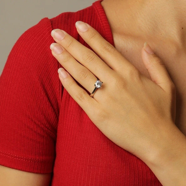 Beyaz Altın Tektaş Yüzük ürün görseli 1