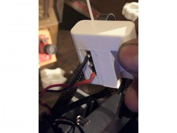 Ender 3 Pro Rulman Filament Kılavuzu Ve Yayın Sensörü Plastik Aparat - 1