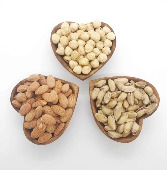 3'lü Karışık Kuruyemiş ( Fındık + Badem + Antep Fıstığı ) 1500 Gram