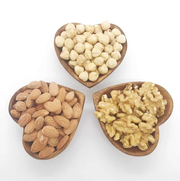 3'lü Karışık Kuruyemiş ( Fındık + Badem + Ceviz ) 2250 Gram