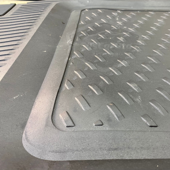 3D Havuzlu Paspas Üniversal 5 Parça Tüm Araçlar İçin Uyumlu Kesilebilir Paspas Siyah - 3