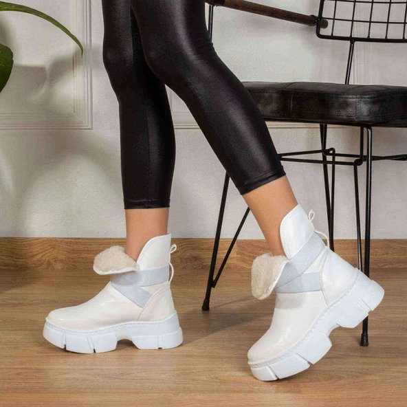 İçi Kürklü Beyaz Deri  Kadın Bot - Lucca ürün görseli 1