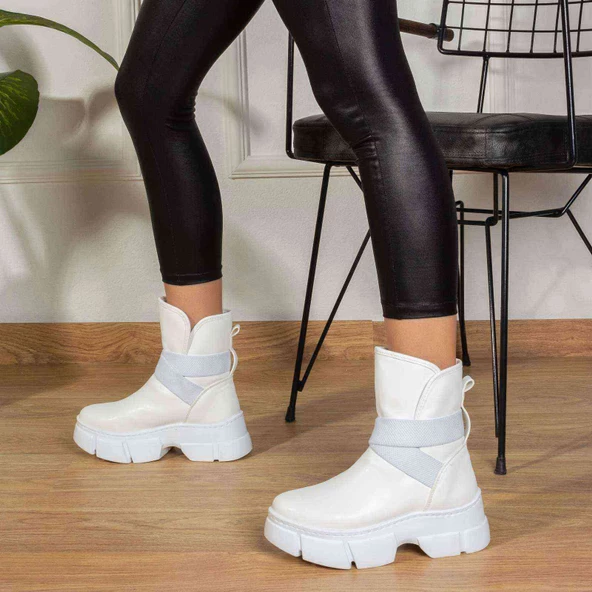 İçi Kürklü Beyaz Deri  Kadın Bot - Lucca - Resim 3