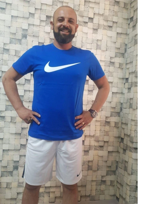 Nike Sportswear Klasik Swoosh Tişört