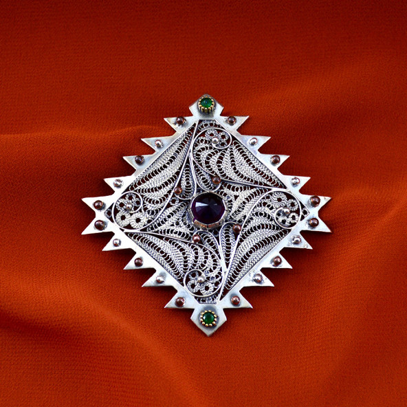 Yılan Tarağı Motifli Mor Yeşil Taşlı Toka