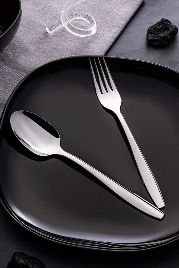 Nehir Sahra Sade 30 Parça Küçük Aile Takımı