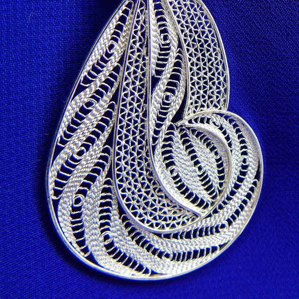 Çengel Formlu Yeşil Taşlı Kolye Ucu - 3