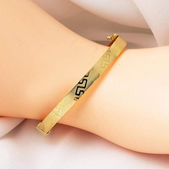 Versage Tarzı 14 Ayar Altın Kelepçe Bilezik - Resim 2