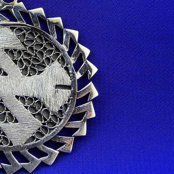 Kurtağzı Motifli Kolye Ucu - 2