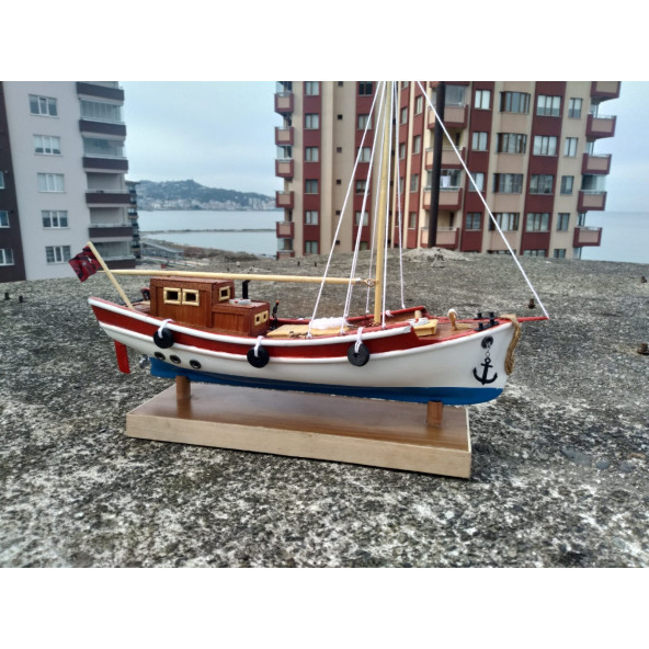 Ahşap Gemi Maketi