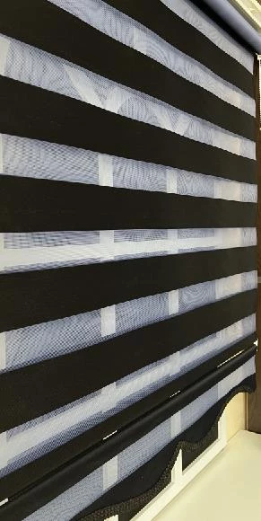 StorBurada Zebra Stor Perde Siyah Etek Dilimli STB-400-V15  Siyah 120 x 200 - 1