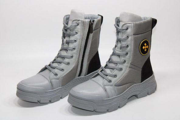 CASSO HAKİKİ DERİ KAYMAZ KAUÇUK TABAN BAĞCIKLI FERMUARLI KADIN KARBOTU - 9