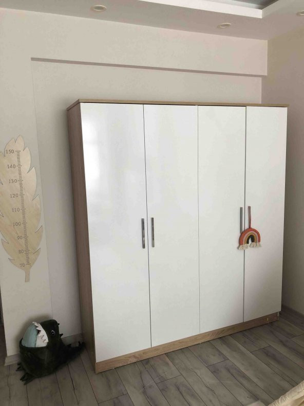 AE-1059 MİLANO BEYAZ/SONOMO 4 KAPAKLI GARDIROP 11 RAFLI 2 ASKILIKLI