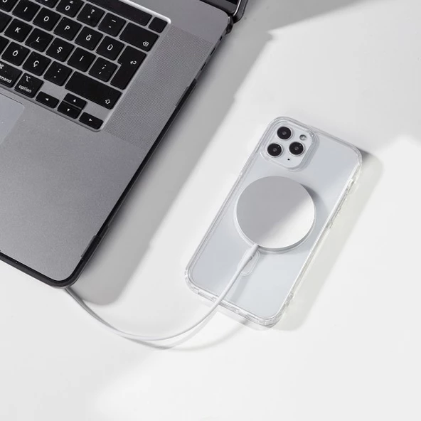 iPhone 14 Pro Max Kılıf Magsafe Özellikli Şeffaf Silikon Kapak - 6