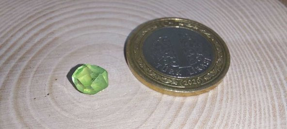 Peridot Taşı Otantik Doğal Kesim (yüzük, kolye ucu vb yapımına uygun) (Ortalama 2 karat) - 2