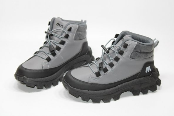 MİNİCAN KAYMAZ KALIN DİŞLİ TABAN LASTİK BAĞCIKLI KOLAY GİYİM KISA BOY TREKKİNG SPOR BOT - 4