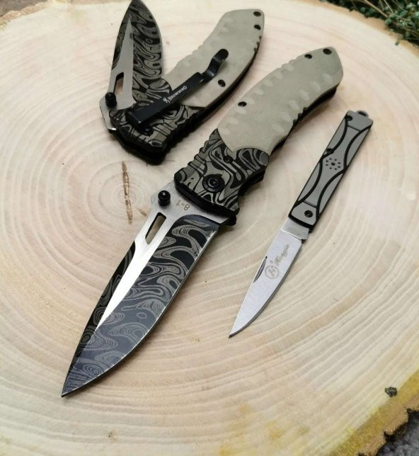 21 cm browning marka çelik manuel bıçak yanında mini çelik çakı ile birlikte
